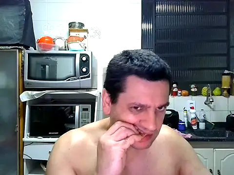 Snapshot of Alex-Naturista chatting on 04-13-26, 09:48 Alex-Naturista online show from 04-13-26, 09:48