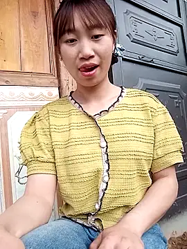 Linh sexy98 online show from 03-10-26, 10:20