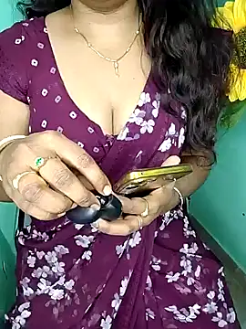 shreyareddy99 online show from 02-04-26, 04:13