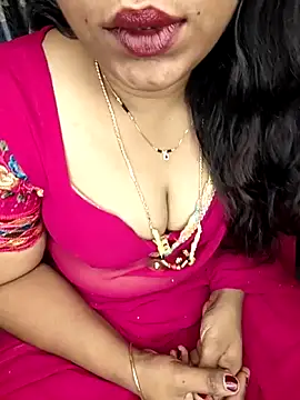 shreyareddy99 online show from 05-12-26, 04:48