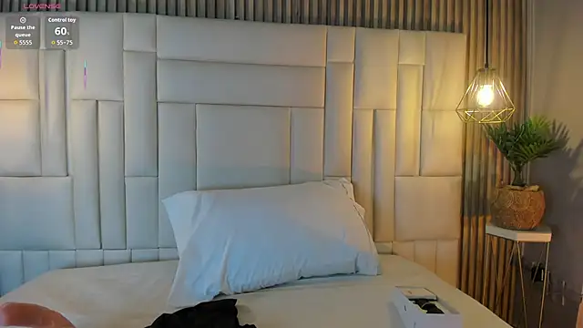 VenuzSofia online show from 01-15-26, 10:46