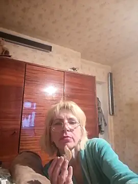 Snapshot of Georgette466 chatting on 06-07-26, 05:27 Georgette466 online show from 06-07-26, 05:27