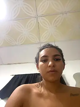 zui luu online show from 11-18-25, 10:41