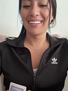 Snapshot of lusara chatting on 10-28-25, 04:53 lusara online show from 10-28-25, 04:53