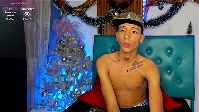 Max Steell online show from 11-20-25, 03:39