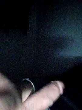 Snapshot of Fa7l1995 chatting on 11-18-25, 12:05 Fa7l1995 online show from 11-18-25, 12:05