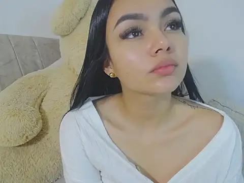 little emiily  online show from 11-03-25, 11:44