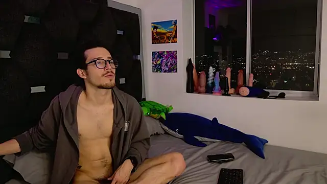 Snapshot of J-Moo chatting on 11-07-25, 03:50 J-Moo online show from 11-07-25, 03:50