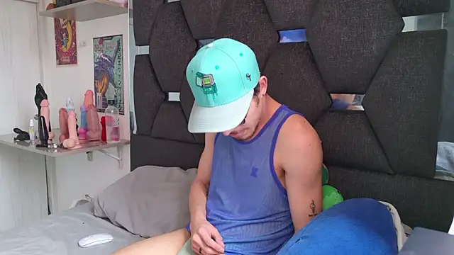 J-Moo online show from 11-11-25, 03:34