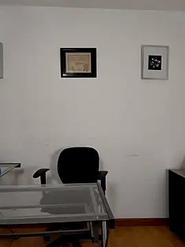 FernandaFox  online show from 04-20-26, 03:31