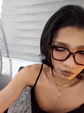 Snapshot of FernandaFox_ chatting on 06-19-26, 02:27 FernandaFox online show from 06-19-26, 02:27