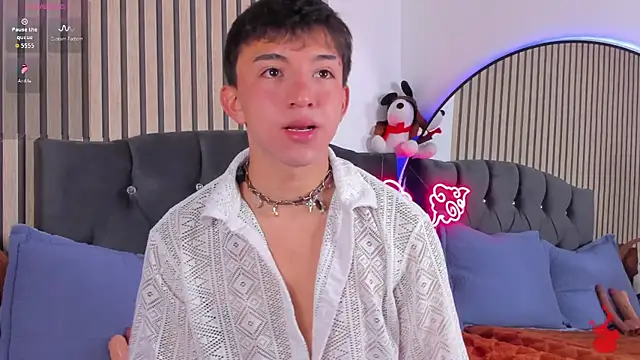 joji Spencer online show from 04-08-26, 04:01