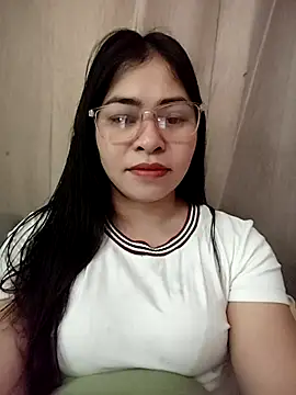 Bamboo-niee123 online show from 03-02-26, 04:14