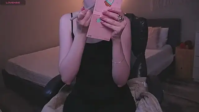 R I N A online show from 04-03-26, 01:14