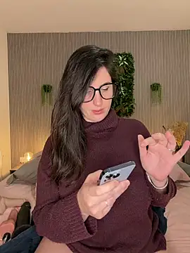 MysteryGirl   online show from 02-09-26, 09:02