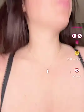 Snapshot of MysteryGirl__ chatting on 04-27-26, 07:17 MysteryGirl online show from 04-27-26, 07:17