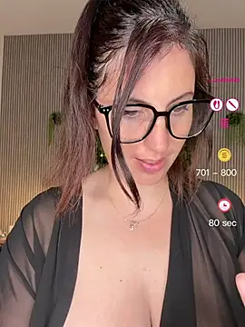 Snapshot of MysteryGirl__ chatting on 05-12-26, 07:16 MysteryGirl online show from 05-12-26, 07:16