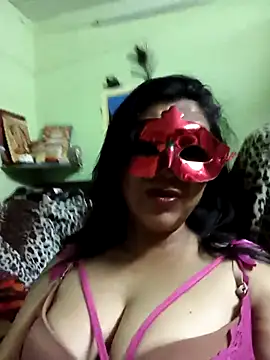 LOVE  RANI online show from 05-19-26, 01:44