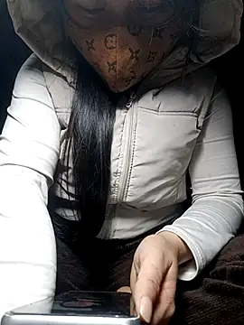 yoyo-mi online show from 02-03-26, 02:21