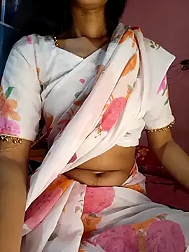 Green LaDY66 online show from 04-13-26, 03:17