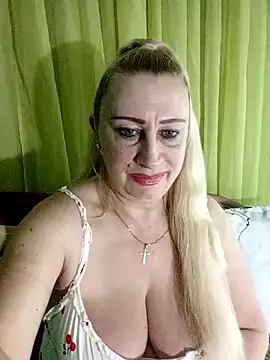 Esenia505 online show from 04-11-26, 07:45