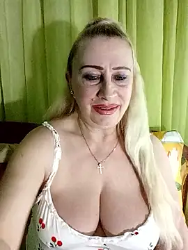 Esenia505 online show from 04-17-26, 02:09