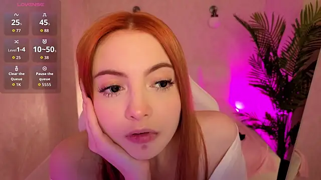 Daniela Saules online show from 12-19-25, 09:16