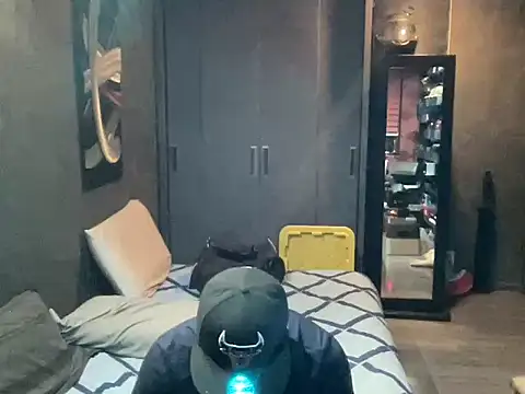 Bbydaddy 0 online show from 06-14-26, 01:47