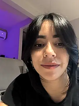 Sara-215 online show from 12-21-25, 05:36