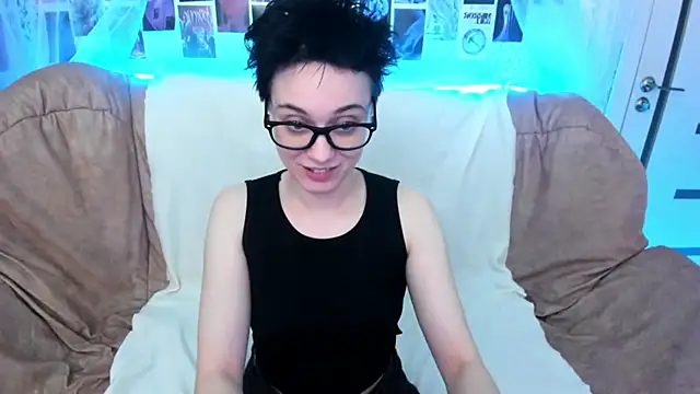 ErickaFetish online show from 12-21-25, 05:09