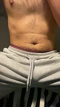 Snapshot of ozysboy chatting on 11-05-25, 05:02 ozysboy online show from 11-05-25, 05:02