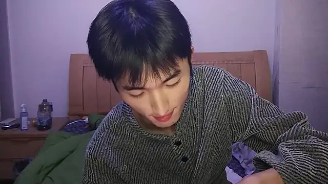 N228 online show from 12-22-25, 12:18