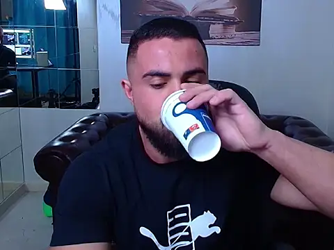 HayesWood online show from 12-23-25, 05:38