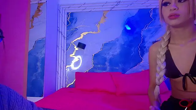 Girls from medellin online show from 11-25-25, 03:06