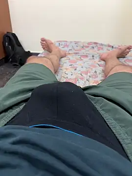 Snapshot of SentScruples chatting on 11-18-25, 06:45 SentScruples online show from 11-18-25, 06:45