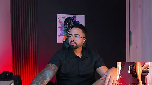 Snapshot of mateobeta chatting on 11-13-25, 10:19 mateobeta online show from 11-13-25, 10:19