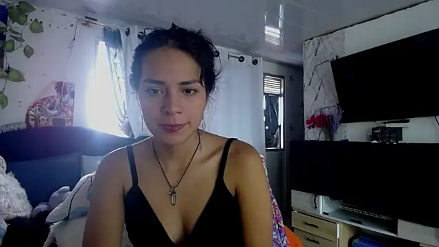 Samara Homescapes online show from 11-15-25, 04:47