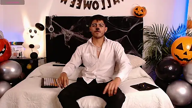 jaiden thoner online show from 10-31-25, 04:13