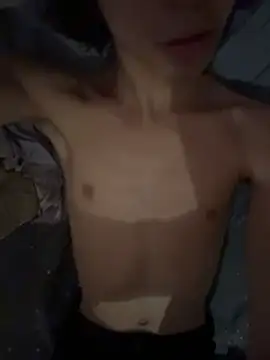 Snapshot of romanceteen chatting on 11-08-25, 04:34 romanceteen online show from 11-08-25, 04:34