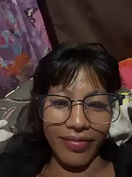 hottiebabe23 online show from 11-22-25, 09:03