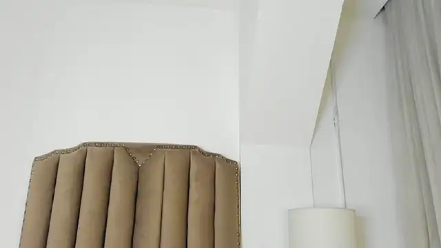 roxana scott1 online show from 02-19-26, 03:46