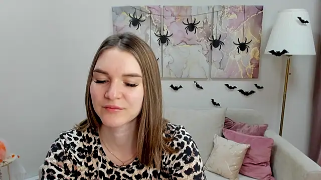 Snapshot of AriaAmaren chatting on 11-02-25, 11:29 AriaAmaren online show from 11-02-25, 11:29