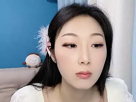 ella55-- online show from 12-17-25, 01:00