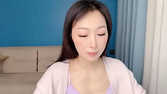 ella55-- online show from 04-17-26, 03:20