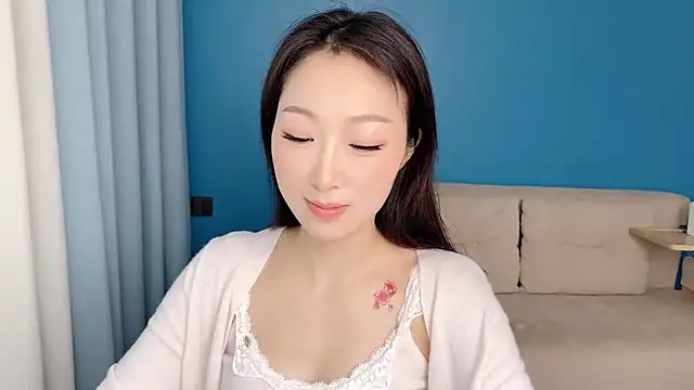 ella55-- online show from 04-21-26, 01:42