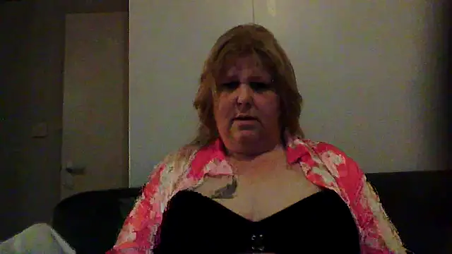 Sylviastar46 online show from 02-25-26, 11:03