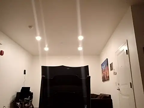 Karebearz1 online show from 03-31-26, 07:53