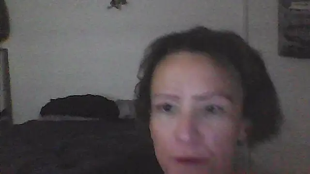 Karebearz1 online show from 04-23-26, 12:12