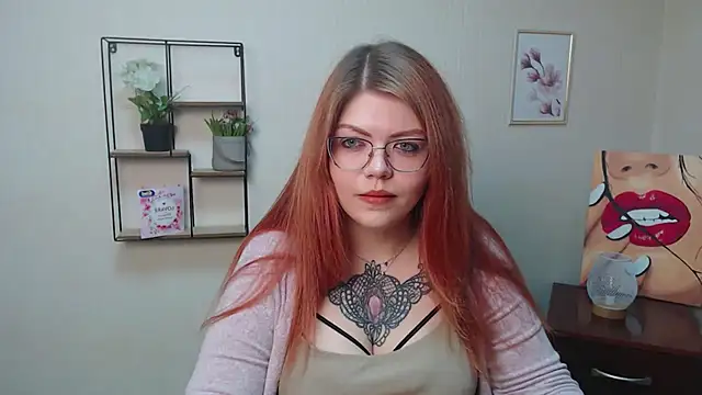 Lina ri  online show from 11-08-25, 06:51