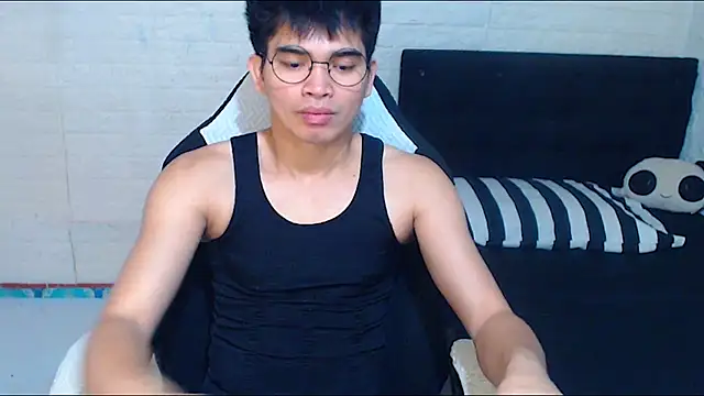 Asian France Angeloo online show from 01-13-26, 06:51